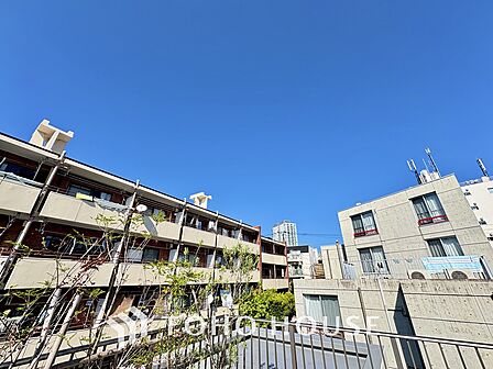 バルコニーからの眺望です。