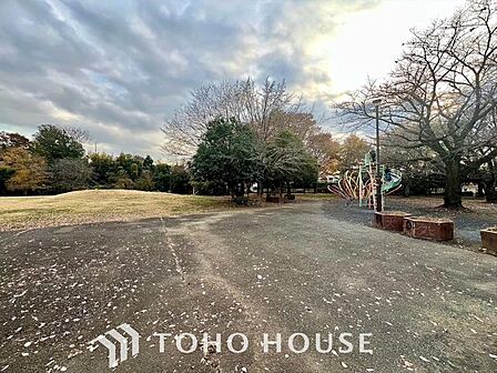 並木公園 距離約120m