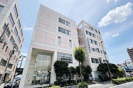 平成立石病院の外観