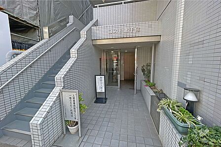 エントランスアプローチ