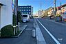 その他：敷地の北側前面道路（東側から）