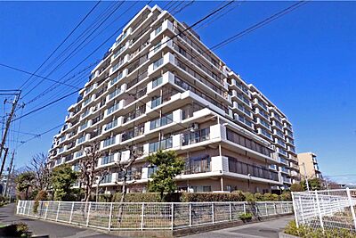 外観：ガーデンプラザ柴又弐番館の外観（南側から）