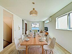 リビング/ダイニングの画像