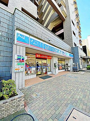マンション1階...
