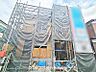 外観：現在建築中の現場で工事進行中です。現地写真（2026年8月15日撮影）をご覧ください。 