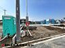 外観：現在建築中の現場で工事進行中です。現地写真（2026年9月28日撮影）をご覧ください。