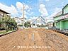 外観：現在建築中の現場で工事進行中です。現地写真（2026年8月14日撮影）をご覧ください。