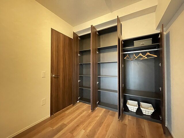 寝室 プラウド上野松が谷 7階/-