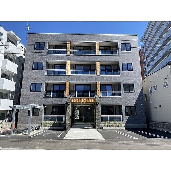 北海道札幌市白石区菊水一条1丁目(賃貸アパート2LDK・4階・60.95㎡)の写真 その1