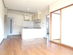 ミコウビル 305 3階2LDKのリビング/ダイニング