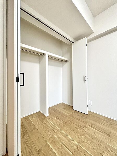 たっぷり収納で、お部屋を広く使えます