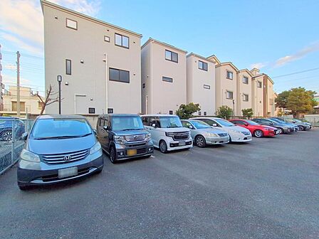 駐車場利用可能（詳細要確認）