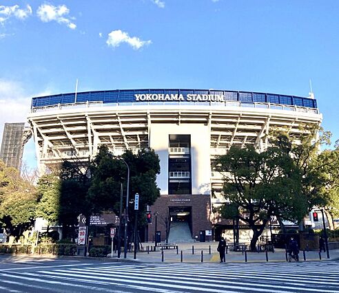 ■横浜スタジア...