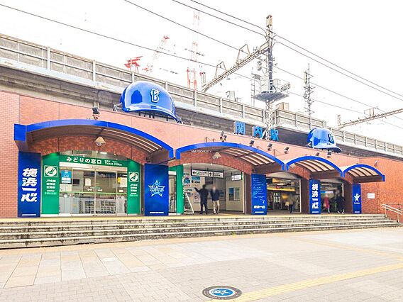 ■関内駅…徒歩...