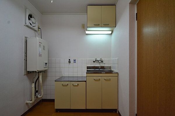画像24:キッチン