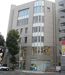 東京メトロ銀座線 外苑前駅 徒歩6分