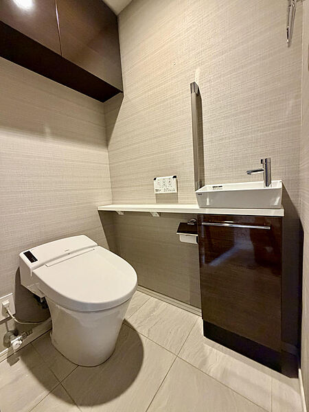 トイレを拡大表示