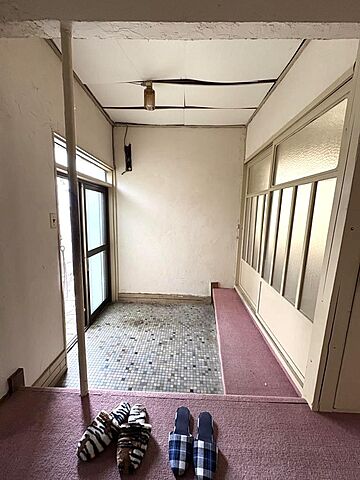 玄関 和歌山市和歌浦東3丁目5-15