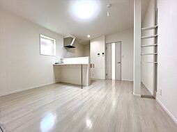 メゾンヤママス 2階1LDKのリビング/ダイニング