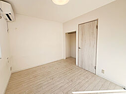 JR紀勢本線 紀三井寺駅 徒歩5分の賃貸アパート 2階1Kの室内