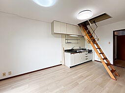 JR和歌山線 岩出駅 5.6kmの賃貸マンション 6階3DKのリビング/ダイニング