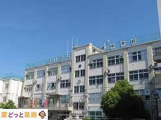 足立区立蒲原中...