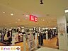 周辺：ユニクロ北千住マルイ店 徒歩9分。 680m