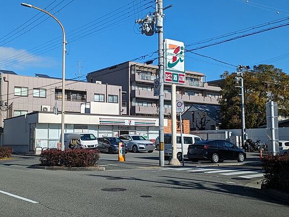 セブンイレブン...