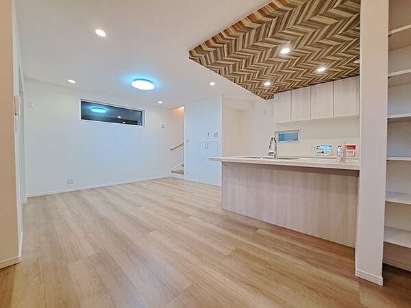 リビング/ダイニング