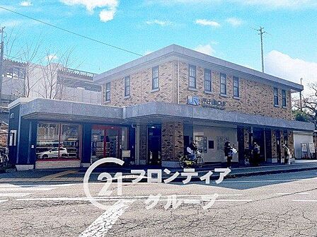 甲子園口駅(JR西日本 東海道本線) 徒歩8分。 640m
