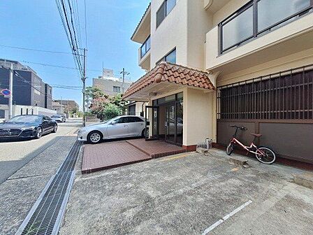 多様化する住まいのお悩みを当社へお気軽にご相談下さい