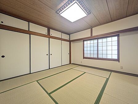 マイホームは一生に一度の大きな買い物だからこそ、納得いくまで情報を集めてほしいと思います。疑問はどんどんスタッフにぶつけてください