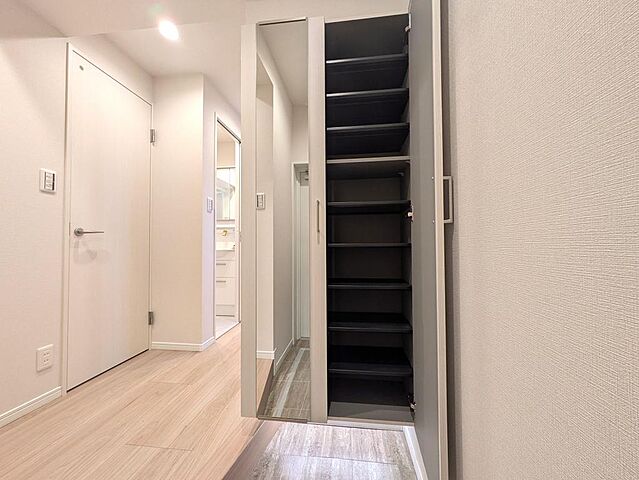 収納 江古田第3ローヤルコーポ 2階/207