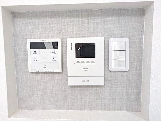 TVモニーター...