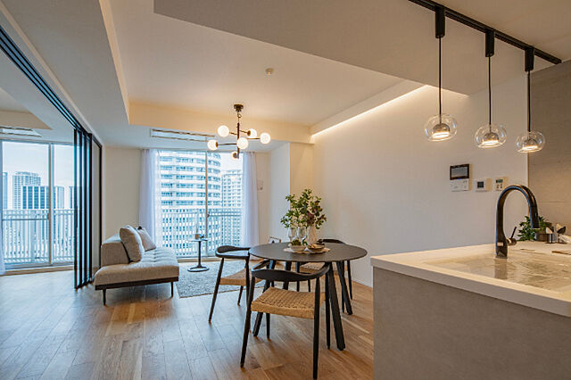 リビング/ダイニング みなとみらいミッドスクエア　ザ・タワーレジデンス 21Ｆ 21階/2123