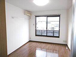 ツインプレジャー 202 2階1Kの室内