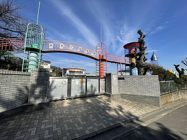 周辺を拡大表示