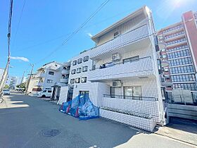 ビラ小松  ｜ 大阪府大阪市東淀川区小松3丁目（賃貸マンション2LDK・3階・50.00㎡） その1