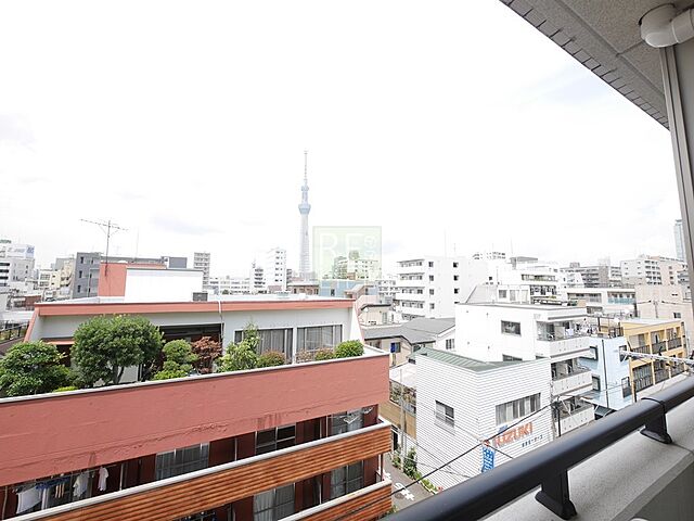 バルコニー