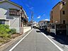 外観：前面道路の写真