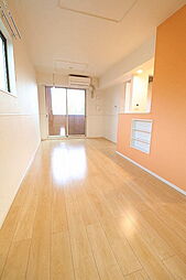 サン・プリムローズI 102 1階1LDKのリビング/ダイニング