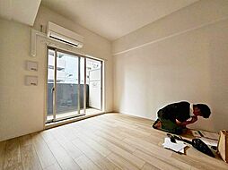 エスリードザ・イーストレジデンス大阪城 7階1Kのリビング/ダイニング