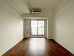 ウエリスアーバン守口 10階ワンルームのリビング/ダイニング