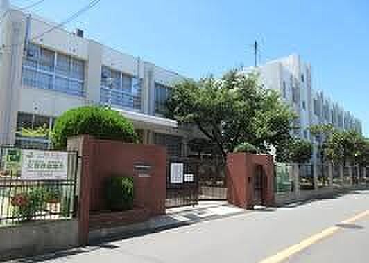画像29:大阪市立放出中学校 徒歩16分。 1240m