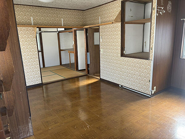 洋室を拡大表示