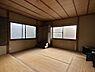 室内：離れ二階の和室です。