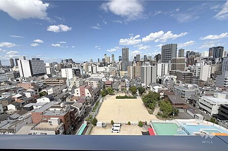 バルコニーからの眺め（西方向［2026年8月7日撮影］