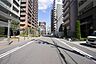 その他：敷地南東側の前面道路