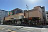 周辺：ライフ(阿波座駅前店)の外観