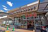 周辺：ライフ(空堀店)の外観